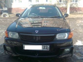 2000 Nissan Wingroad Photos