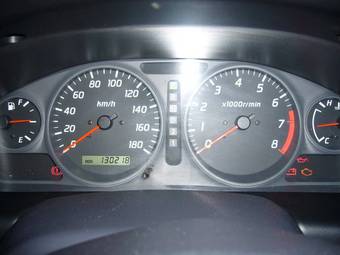 2000 Nissan Wingroad Photos