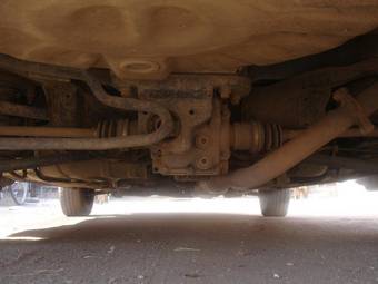 2000 Nissan Wingroad Photos