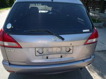 2000 Nissan Wingroad Pictures