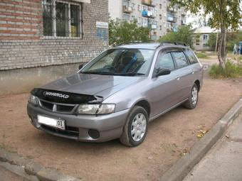 2000 Nissan Wingroad Photos