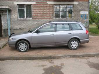 2000 Nissan Wingroad Photos