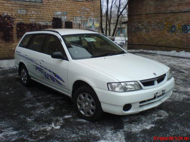 2001 Nissan Wingroad