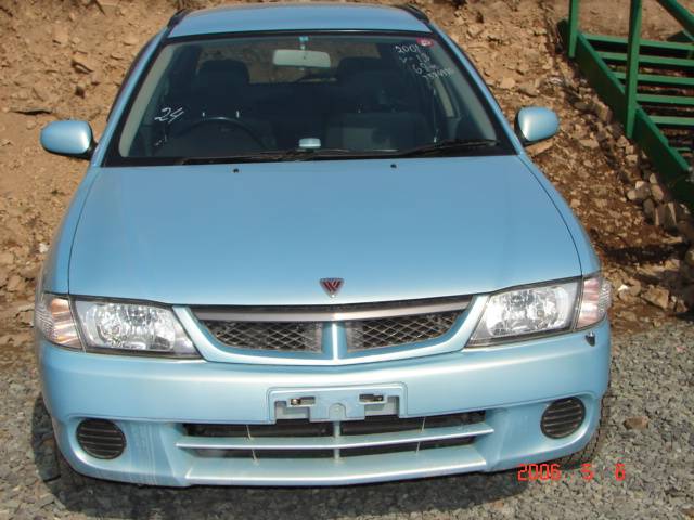 2001 Nissan Wingroad