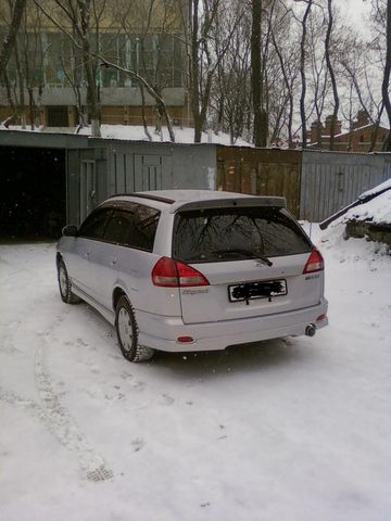 2001 Nissan Wingroad