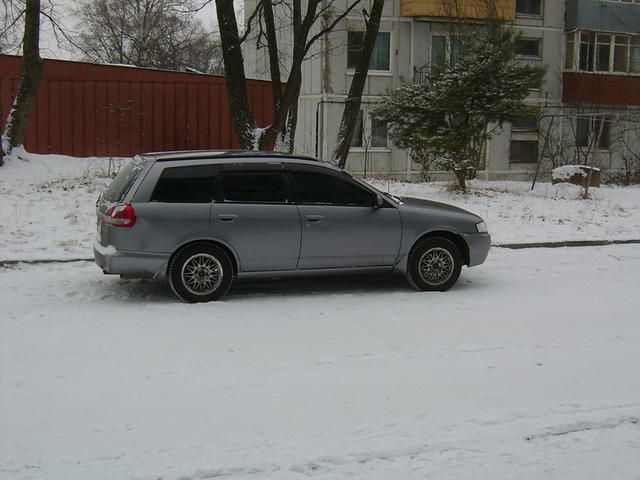 2001 Nissan Wingroad