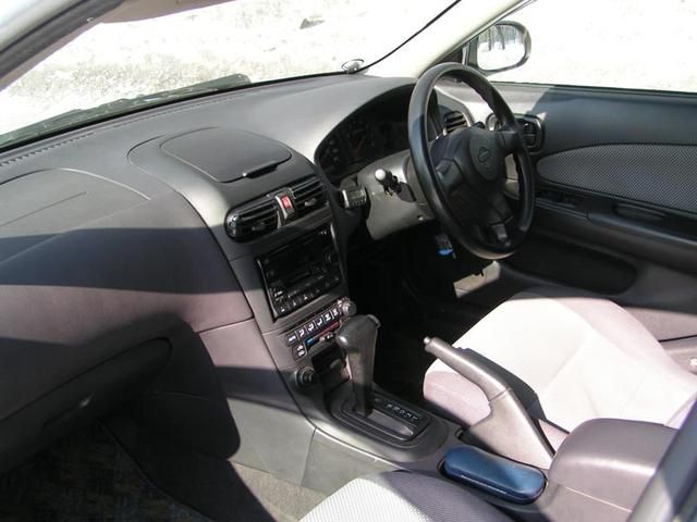 2001 Nissan Wingroad