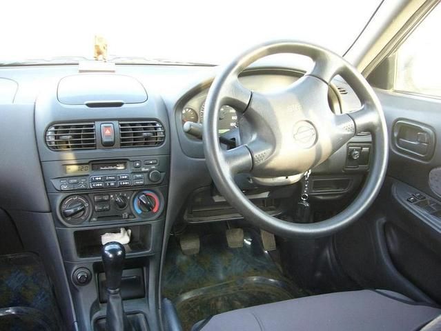 2001 Nissan Wingroad