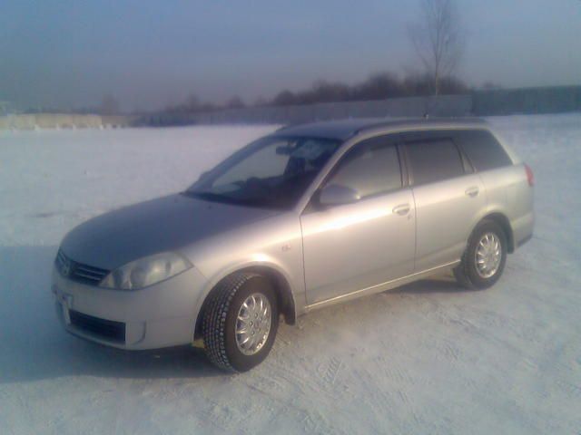 2001 Nissan Wingroad