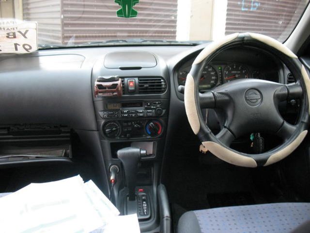 2001 Nissan Wingroad