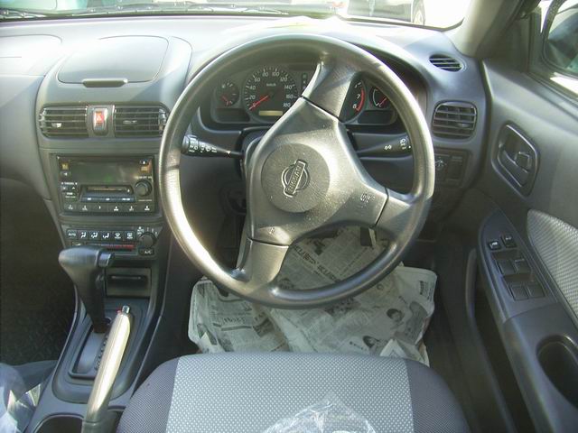 2001 Nissan Wingroad Pictures