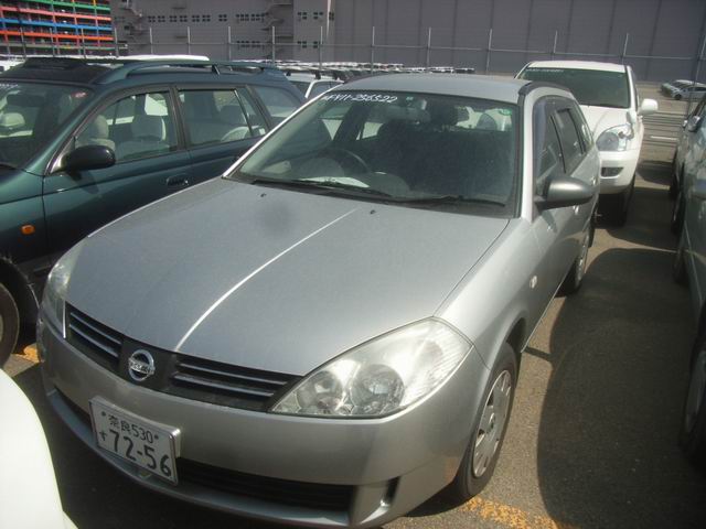 2001 Nissan Wingroad Pictures