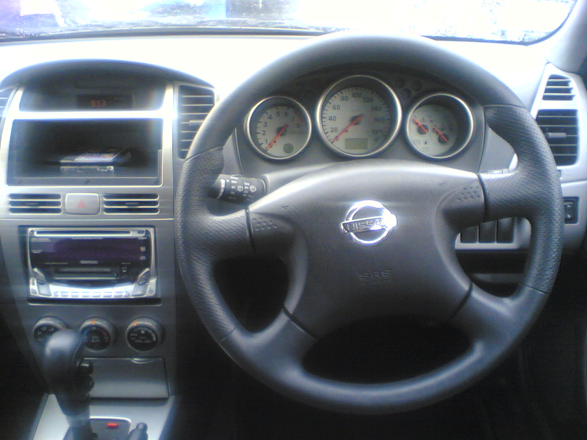 2001 Nissan Wingroad Pics