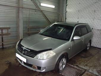 2001 Nissan Wingroad Photos