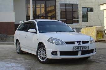 2001 Nissan Wingroad Photos
