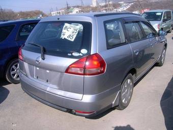 2001 Nissan Wingroad Pictures