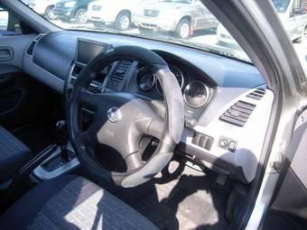 2001 Nissan Wingroad Pictures