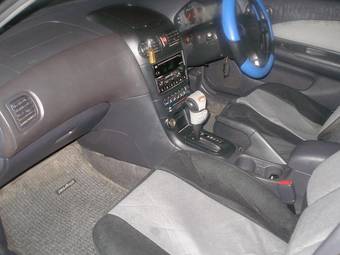 2001 Nissan Wingroad Pictures