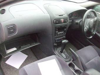 2001 Nissan Wingroad Pictures