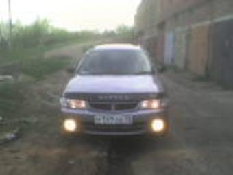2001 Nissan Wingroad Pictures