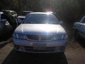 2001 Nissan Wingroad Pictures