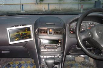 2001 Nissan Wingroad Photos