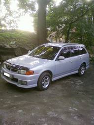 2001 Nissan Wingroad Pictures