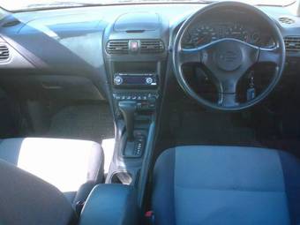 2001 Nissan Wingroad Pictures