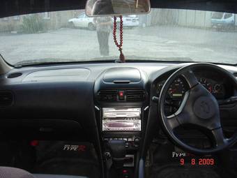 2001 Nissan Wingroad Photos