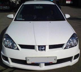 2001 Nissan Wingroad Photos