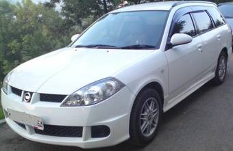 2001 Nissan Wingroad Photos