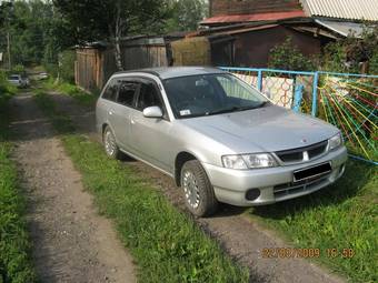 2001 Nissan Wingroad For Sale