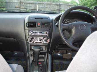 2001 Nissan Wingroad Wallpapers