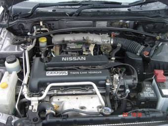 2001 Nissan Wingroad Photos