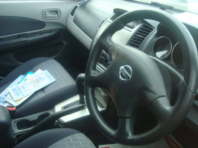 2002 Nissan Wingroad