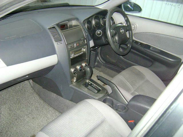 2002 Nissan Wingroad