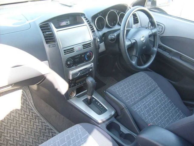 2002 Nissan Wingroad