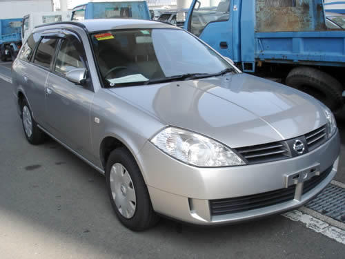 2002 Nissan Wingroad Pictures