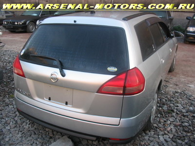 2002 Nissan Wingroad Pictures