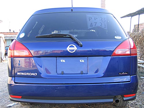 2002 Nissan Wingroad Wallpapers