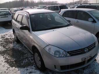 2002 Nissan Wingroad Pictures