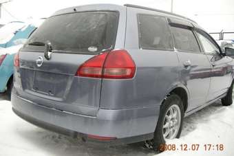 2002 Nissan Wingroad Photos