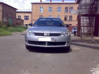 2002 Nissan Wingroad Pictures