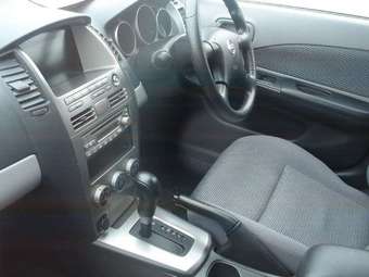 2002 Nissan Wingroad Pictures