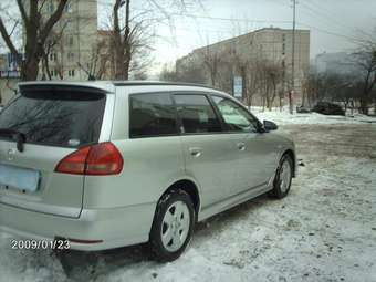 2002 Nissan Wingroad Photos
