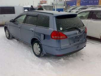 2002 Nissan Wingroad Photos