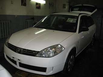 2002 Nissan Wingroad Pictures