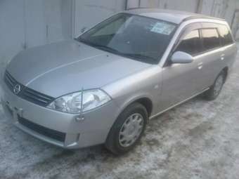 2002 Nissan Wingroad Photos