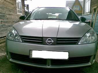 2002 Nissan Wingroad Photos