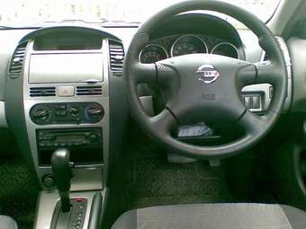 2002 Nissan Wingroad Pictures